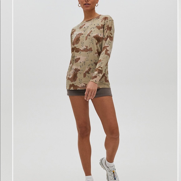 TNA camouflage long sleeve BNWOT
